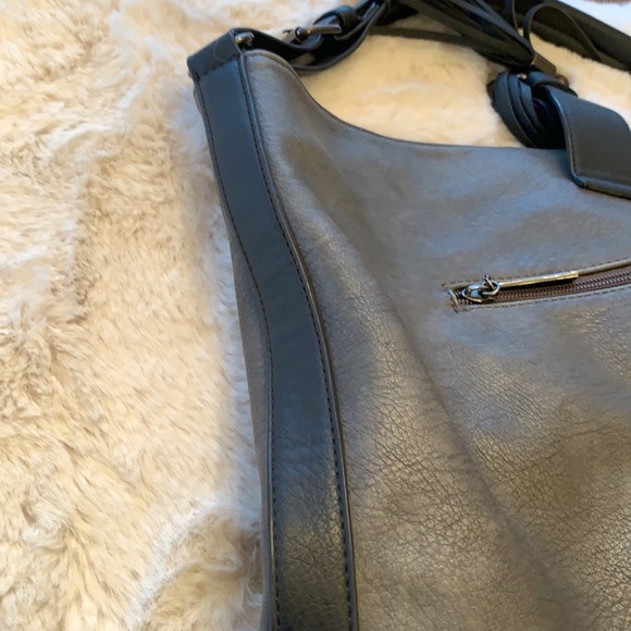 Jeane &Jax - Picture 5 of 6